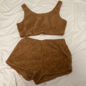 Tan Fluffy Set